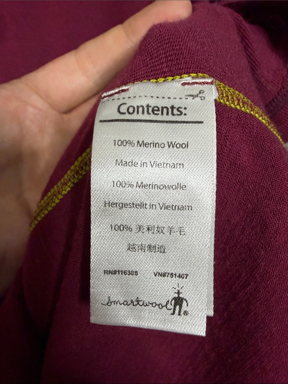 Smartwool Women's Classic Thermal Merino Base Layer Crew in Burgundy Medium - Picture 5 of 8